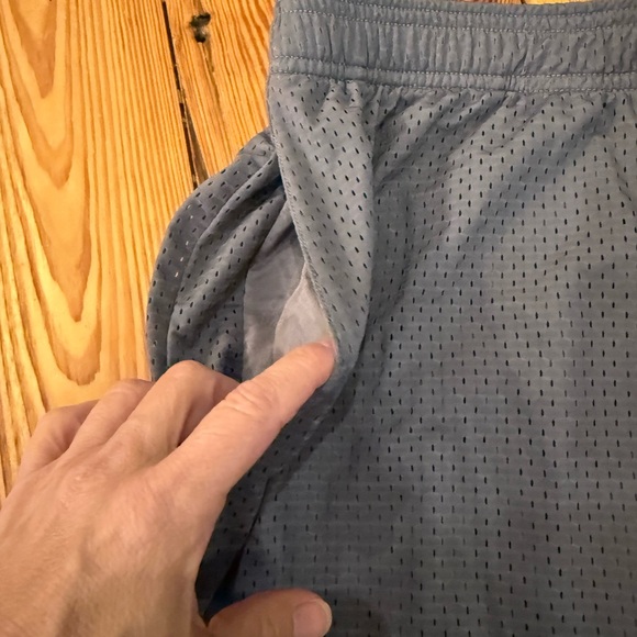 Nice Laundry 6" Pocket Lounge Shorts in Grey Men's Size Large - Picture 5 of 10